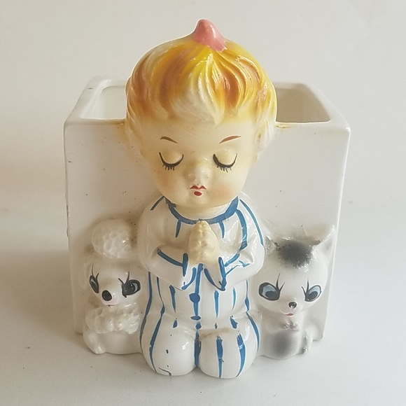 Vintage Other - Vintage Dickson nursery planter praying child